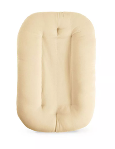 lot 48 image: Infant Lounger Snuggle Me