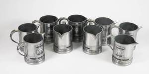 lot 19 image: Vintage White Horse Scotch Pitcher - Pewter