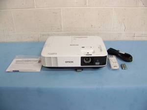 Epson PowerLite Home Cinema 1440 Home Theater Widescreen Full HD 3LCD 1080p Projector / Projection System
