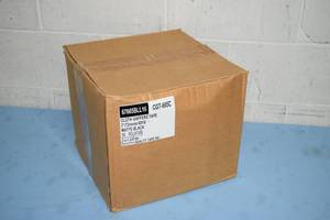 lot 93 image: Case of CGT-665C Cloth Gaffers Tape