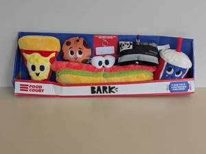 lot 16 image: NEW FOOD COURT BARK (5) DOG TOYS W A CUSTOMIZABLE NAME BADGE