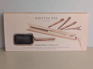 lot 50 image: NEW KRISTEN ESS SIGNATURE STYLING SET