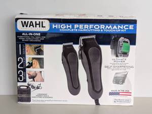 lot 80 image: NEW WAHL HIGH PERFORMANCE COMPLETE HAIRCUTTING KIT