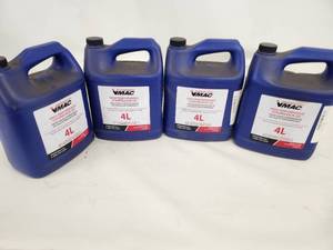 lot 44 image: Set of 4 VMAC High Performance Compressor Oil 4L Containers