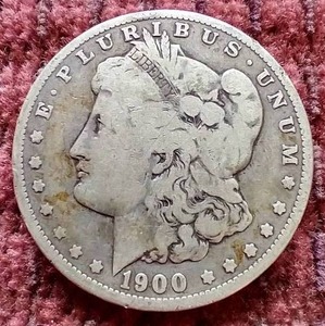 lot 5 image: 1900-O Morgan Dollar