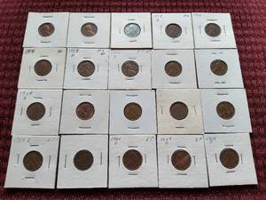 lot 14 image: (20) Wheat Pennies in Flips - Early Dates, Steel, Etc