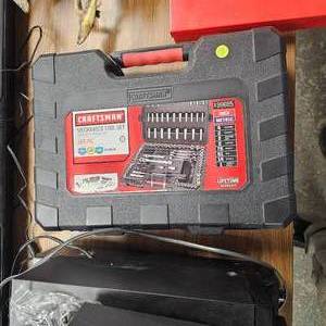 lot 3 image: Craftsman 165 Piece, as new, Tool Set