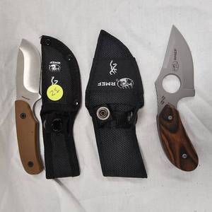 lot 32 image: 2 RMEF Skinner Knives, As New