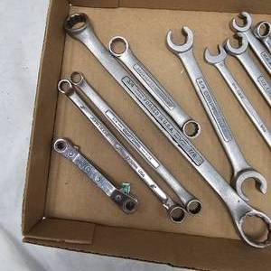 lot 82 image: Craftsman John Deere Wrenches