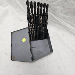 lot 95 image: Full Drill Bit Set