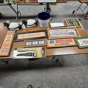 lot 137 image: Box of Home Dcor, Fillet Knife and Decoys