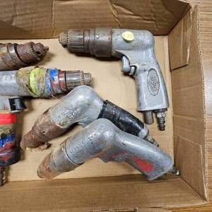 lot 127 image: Box of 5 Air Drills