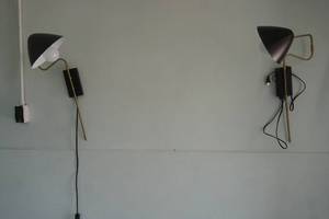 lot 8 image: Wall mount lamps