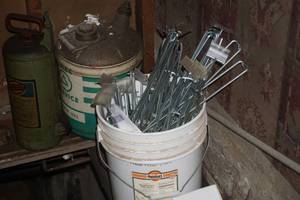 lot 10 image: peg board hooks