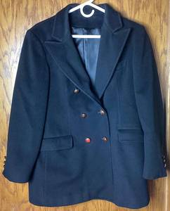 lot 17 image: Vintage Double Breasted Wool Coat - Size 16