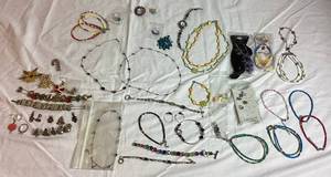 lot 66 image: Large Collection of Costume Jewelry