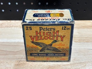 lot 2 image: Vintage Peters 12 Gauge Paper Shotgun Shells