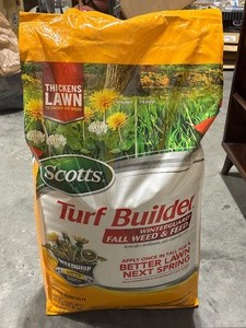 lot 77 image: Scotts Turf Builder Fall Weed and Feed 45lb Bag