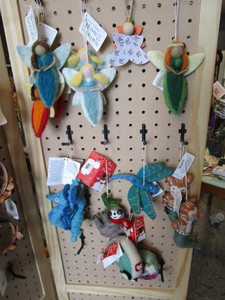 lot 43 image: Woolen Fiber Ornaments