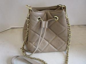 lot 70 image: Italian Leather Cinch Bag
