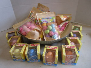 lot 136 image: Mini Bath Bombs