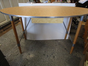 lot 13 image: Industrial Reception Desk