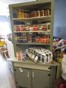 lot 17 image: Corner Cabinet