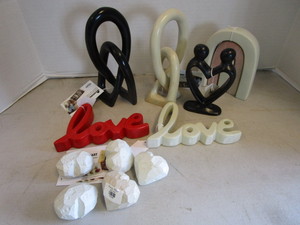 lot 209 image: Soapstone Wedding Knots, Hearts
