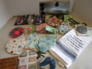 lot 217 image: Key Fobs, Coin Purses, Magnets