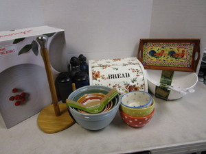 lot 233 image: Kitchenwares