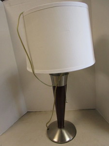 lot 270 image: MCM Lamp