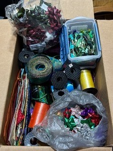 lot 18 image: Large Lot of Scrapbooking Supplies