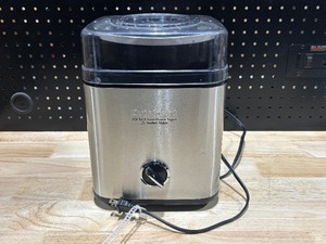 lot 40 image: Cuisinart Pure Indulgence 2 Quart Frozen Yogurt-Sorbet & ice Cream Maker