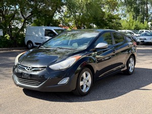 lot 15 image: 2013 HYUNDAI ELANTRA GLS (NO RESERVE)