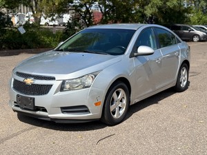 lot 9 image: 2012 CHEVROLET CRUZE LT No Accidents (NO RESERVE)