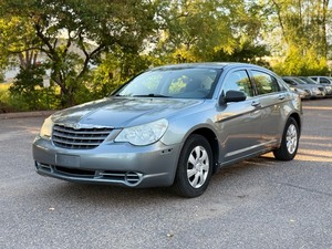 lot 12 image: 2010 CHRYSLER SEBRING TOURING (NO RESERVE)