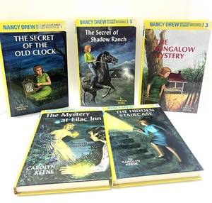 lot 25 image: Five Nancy Drew Books Published 1993