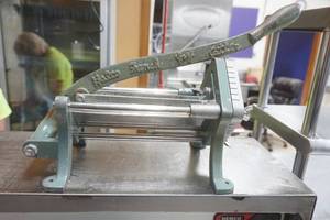 lot 34 image: Halco French Fry Cutter