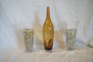 lot 45 image: Glass Decor Vases (3ct)
