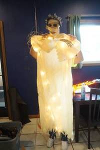 lot 135 image: Light-Up Skeleton