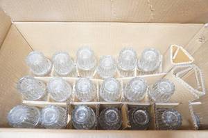 lot 154 image: 10 oz Drinking Glasses 19ct