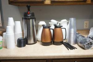 lot 165 image: Coffee Pot Lot