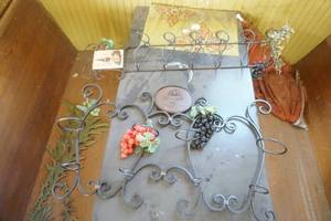 lot 181 image: Wrought Iron Wine Bottle Holders (2ct)