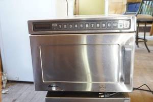 lot 188 image: Commercial Microwave. Amana Brand.