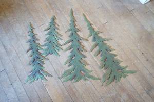 lot 202 image: Metal Tree Decor (4ct)
