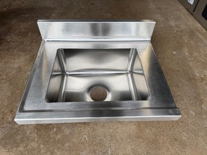 lot 21 image: Commercial Stainless Steel Sink