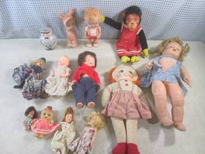 lot 44 image: (A-1) Assorted Vintage Dolls...