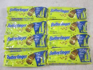 lot 75 image: (B-2) 8 - 6-Pack Fun Size Butterfin...