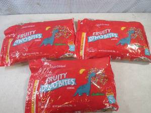 lot 76 image: (EC2) 3 Family Size Bags Malt O Mea...