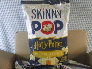 lot 128 image: (EC2) 6 Big Bags of Skinny Pop Harr...